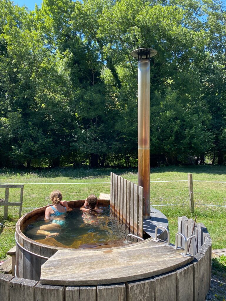 Bain nordique de l'hébergement gîte Fario à Camous département des Hautes-Pyrénées